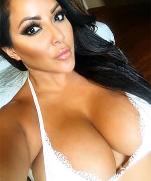 Latina Ass Implants - Kiara Mia has a huge ass and big tits here on PornDig!